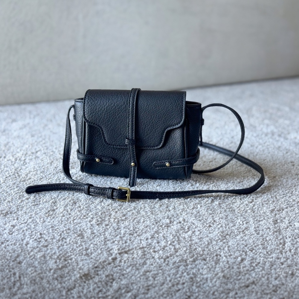 Street Level Black Crossbody Bag